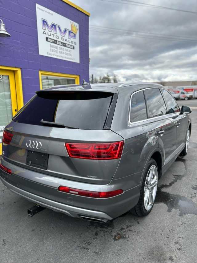 Audi Q7 Image 5