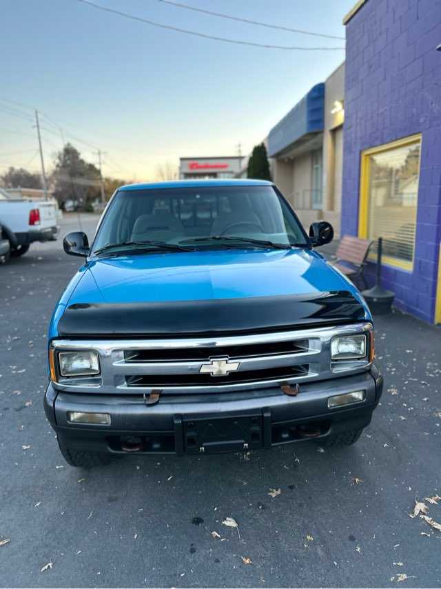 Chevrolet S-10 Image 3