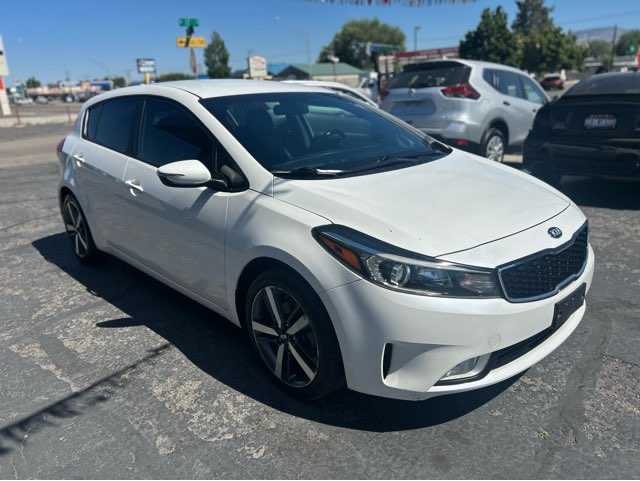 Kia Forte5 Image 2