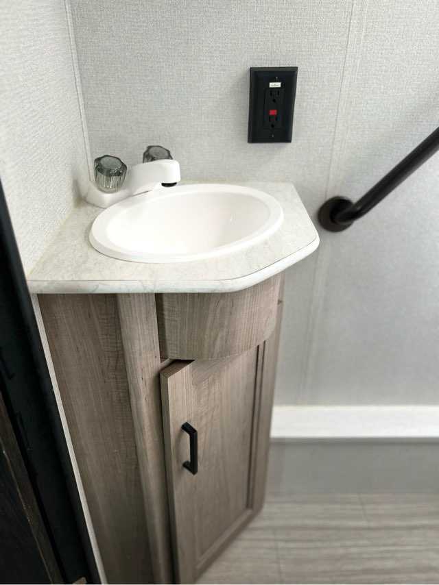 Dutchmen 26lhswe Image 5