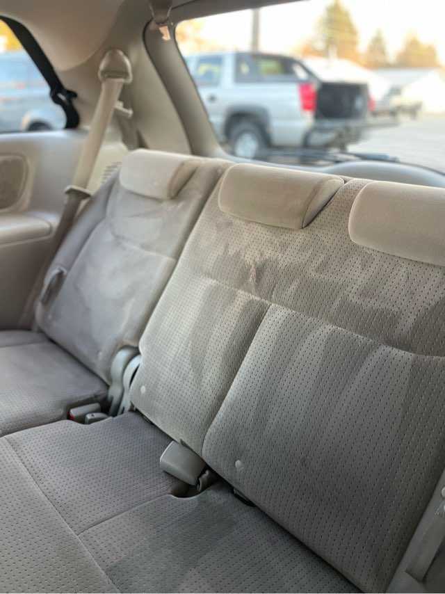 Toyota Sienna Image 10