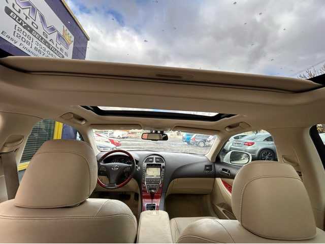 Lexus Es 350 Image 11