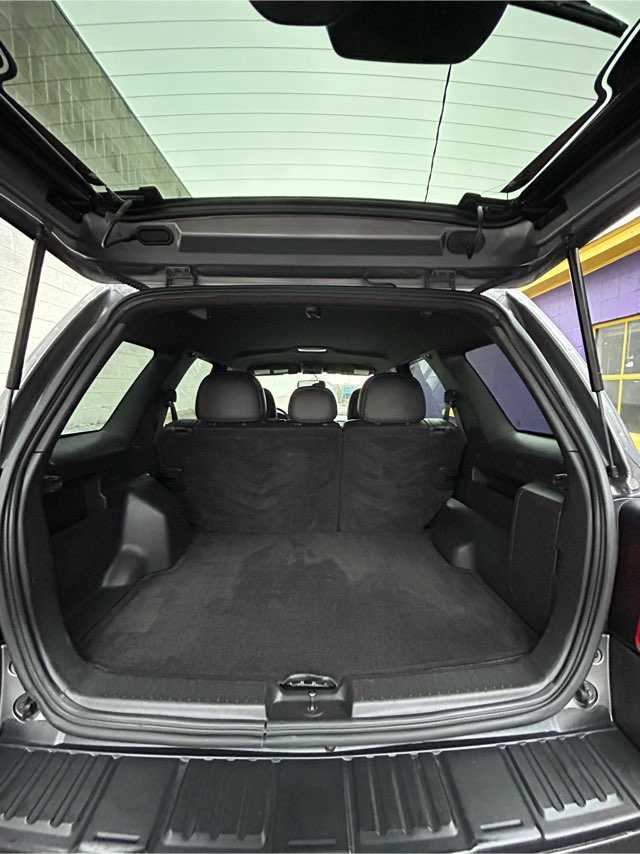 Ford Escape Image 15