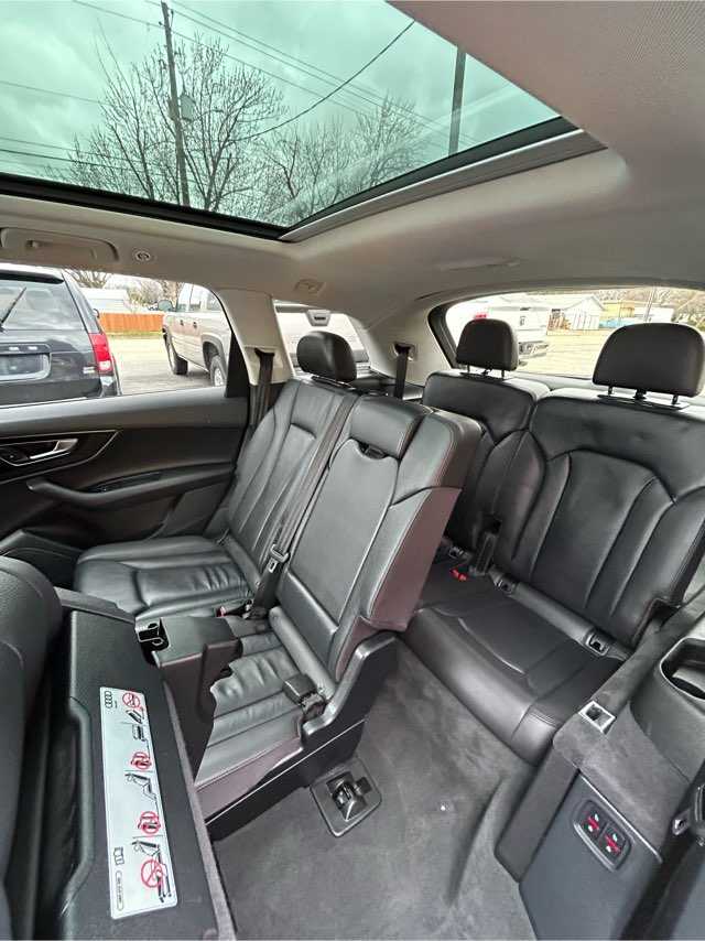 Audi Q7 Image 14