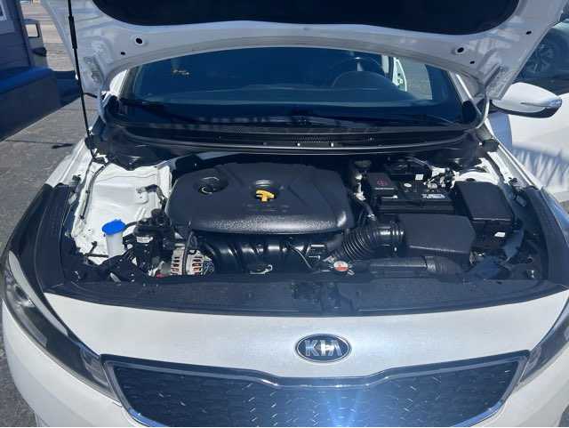 Kia Forte5 Image 9
