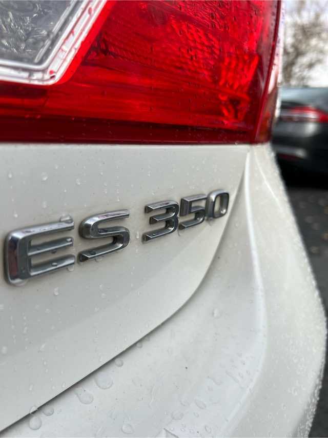 Lexus Es 350 Image 15