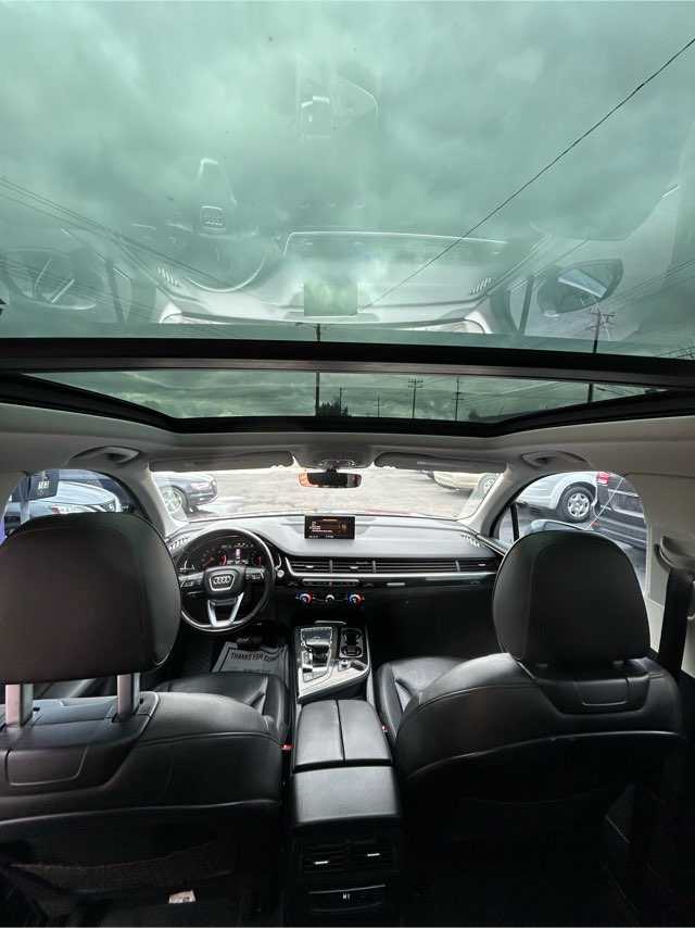 Audi Q7 Image 12