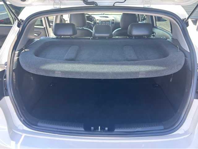 Kia Forte5 Image 8