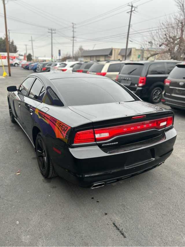 Dodge Charger Image 10