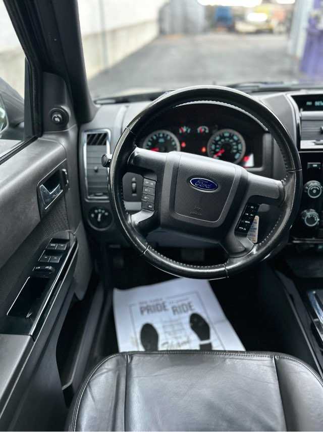Ford Escape Image 10
